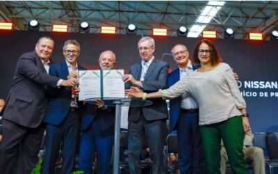 Mover: Lula assina decreto que regulamenta incentivos à produção de veículos verdes